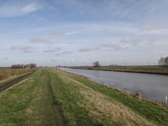 P2018DSC08461	Following the Great Ouse north from Queen Adelaide.