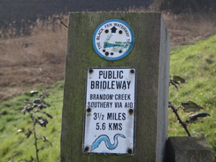 P2018DSC08556	A useful sign at Hilgay Bridge.