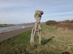 P2018DSC08684	A sculupture of a Fensman beside the path.