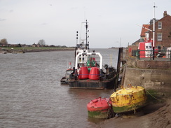 P2018DSC08711	A boat and bouy at South Quay.