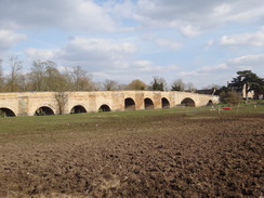 P2018DSC08883	Wansford Bridge.