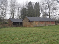 P2018DSC08994	The ox-hovel at Heyford Mill.