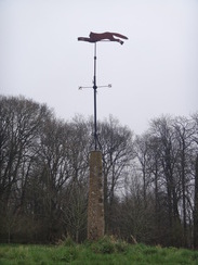 P2018DSC09550	A broken weathervane at Harringworth Lodge.