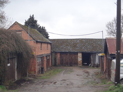 P2018DSC09580	Barns on the trail in Rockingham.