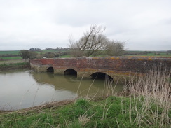 P2018DSC09644	Turtle Bridge.