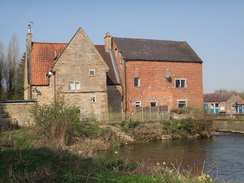 P2018DSC09893	Cogenhoe Mill.