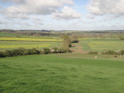 P2018DSC00064	Looking back from near East Farndon.