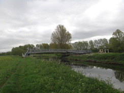 P2018DSC00255	The cycle bridge over the Nene from Stanwick.