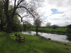 P2018DSC00373	The riverside near Denford.