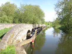 P2018DSC00438	Aynho Weir.