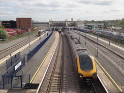 P2018DSC00552	A train at Banbury railway station.