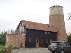 P2018DSC00773	Great Gidding windmill.