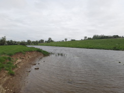 P2018DSC00880	Following the Nene downstream towards Ashton Lock.