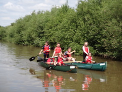 P2018DSC01610	Children canoeing on the canal.