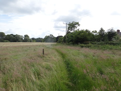 P2018DSC02026	Following the Severn Way eastwards from Montford Bridge.