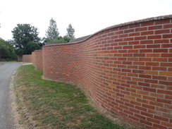 P2018DSC02766	A delightfully wggly wall in Winwick.