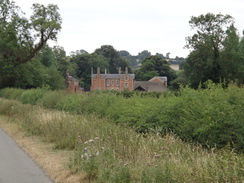 P2018DSC02842	Looking towards a grand house in Winwick.