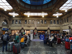 P2018DSC03234	Edinburgh Waverley.