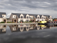 P2018DSC03321	Houses beside a new marina in Ratho.