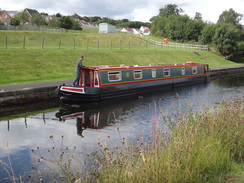 P2018DSC03511	A canalboat moored in Polmont.