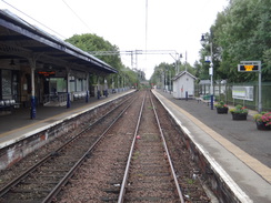 P2018DSC03677	Milngavie railway station.