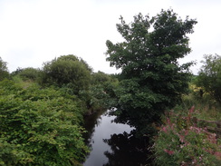 P2018DSC03699	Allander Water southeast of  Milngavie.