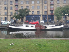 P2018DSC03807	A barge at Spiers Wharf.