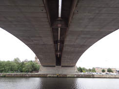 P2018DSC03965	The M8 bridge over the Clyde.