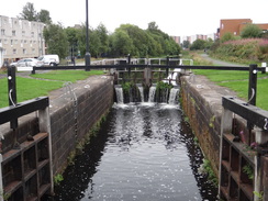 P2018DSC04105	Maryhill lock 21.