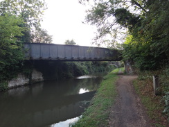 P2018DSC04496	The Melbourne branch bridge over the canal.