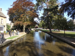 P2018DSC05128	The River Windrush in Bourton-on-the-Water.