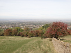 P2018DSC05381	The descent from Broadway Tower down into Broadway.