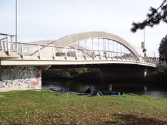 P2018DSC05462	The A4184 bridge over the Avon in Evesham.