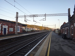 P2018DSC05518	Longport station.