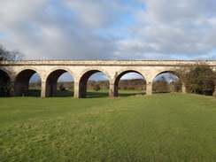 P2018DSC06958	Tadcaster Viaduct.