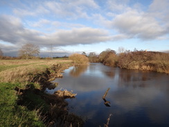 P2018DSC06975	Following the Wharfe upstream from Tadcaster.