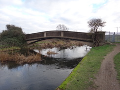 P2019DSC07185	A bridge over the river Lea to the south of Enfield Island Village.