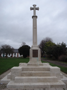 P2019DSC07551	Purfleet war memorial.