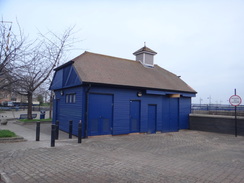 P2019DSC07667	The landside of Erith Pier.