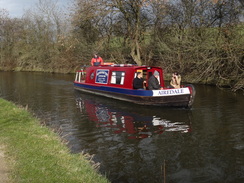 P2019DSC08319	A canalboat to the south of Skipton.