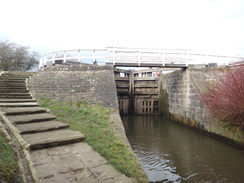 P2019DSC08380	Holme Bridge Lock no. 30.