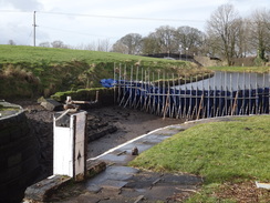 P2019DSC08500	The drained Greenberfield Middle Lock no. 43.