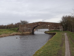 P2019DSC08760	New Barn Bridge no. 109.