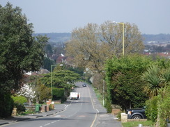 P2019DSCF2764	Looking north down Deacons Hill Road.