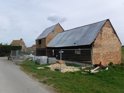 P2019DSCF2986	A barn at Manor House Farm, Sawtry.