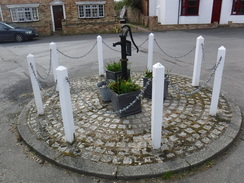 P2019DSCF3044	An old water pump in Alconbury.