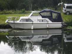 P2019DSCF3281	A boat on the Fossdyke Navigation.