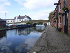 P2019DSCF3437	The canal in Burscough.