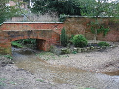 P2020DSCF4443	A bridge over a stream in Risley.