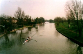 H11	Rowers viewed from Green Bridge.